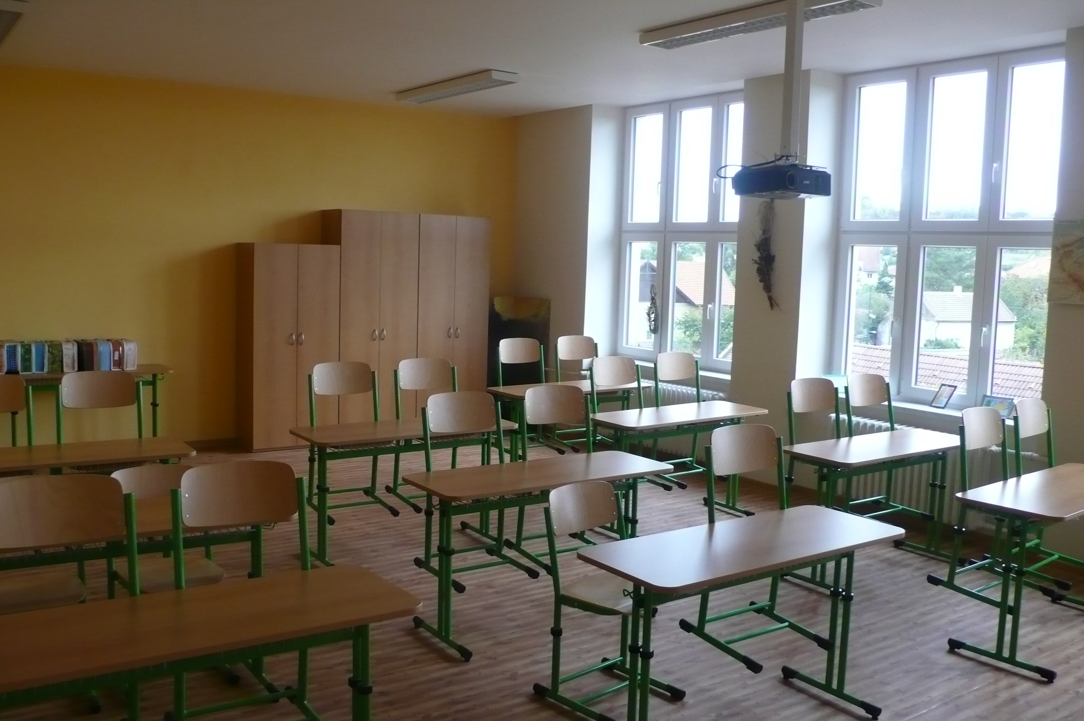 Moderní škola na venkově - rekonstrukce ZŠ v Přerově nad Labem