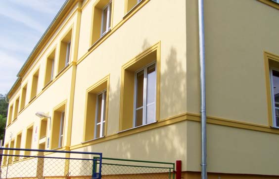 Základní škola Otvovice - zateplení a výměna oken