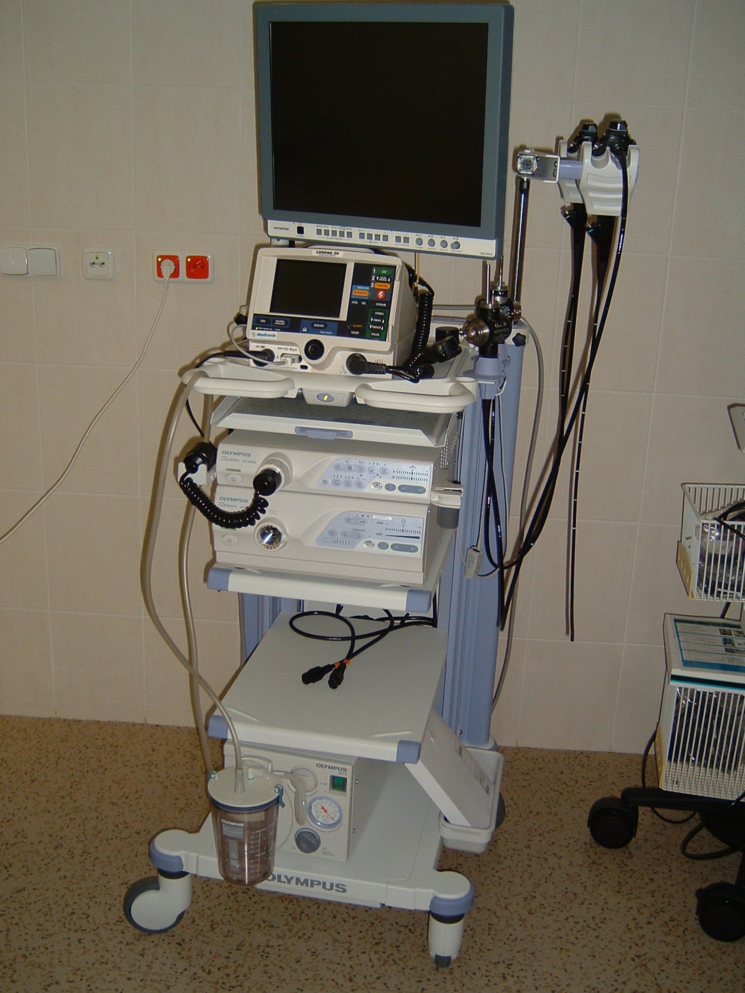 Modernizace a obnova přístrojového vybavení centra komplexní onkologické péče KNTB Zlín