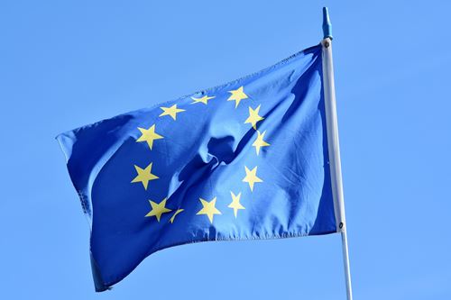 V žebříčku čerpání z fondů EU si Česká republika polepšila na 11. místo