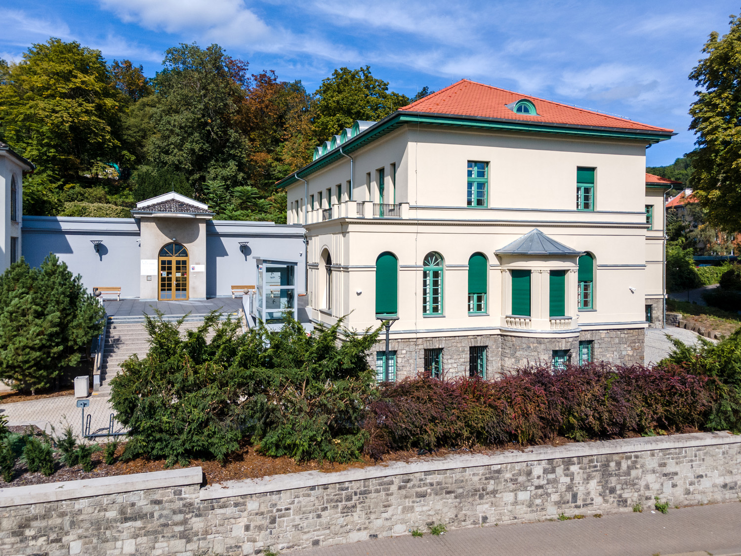Rekonstrukce vily Velká Hradební č. p. 49 - Severočeská vědecká knihovna v Ústí nad Labem