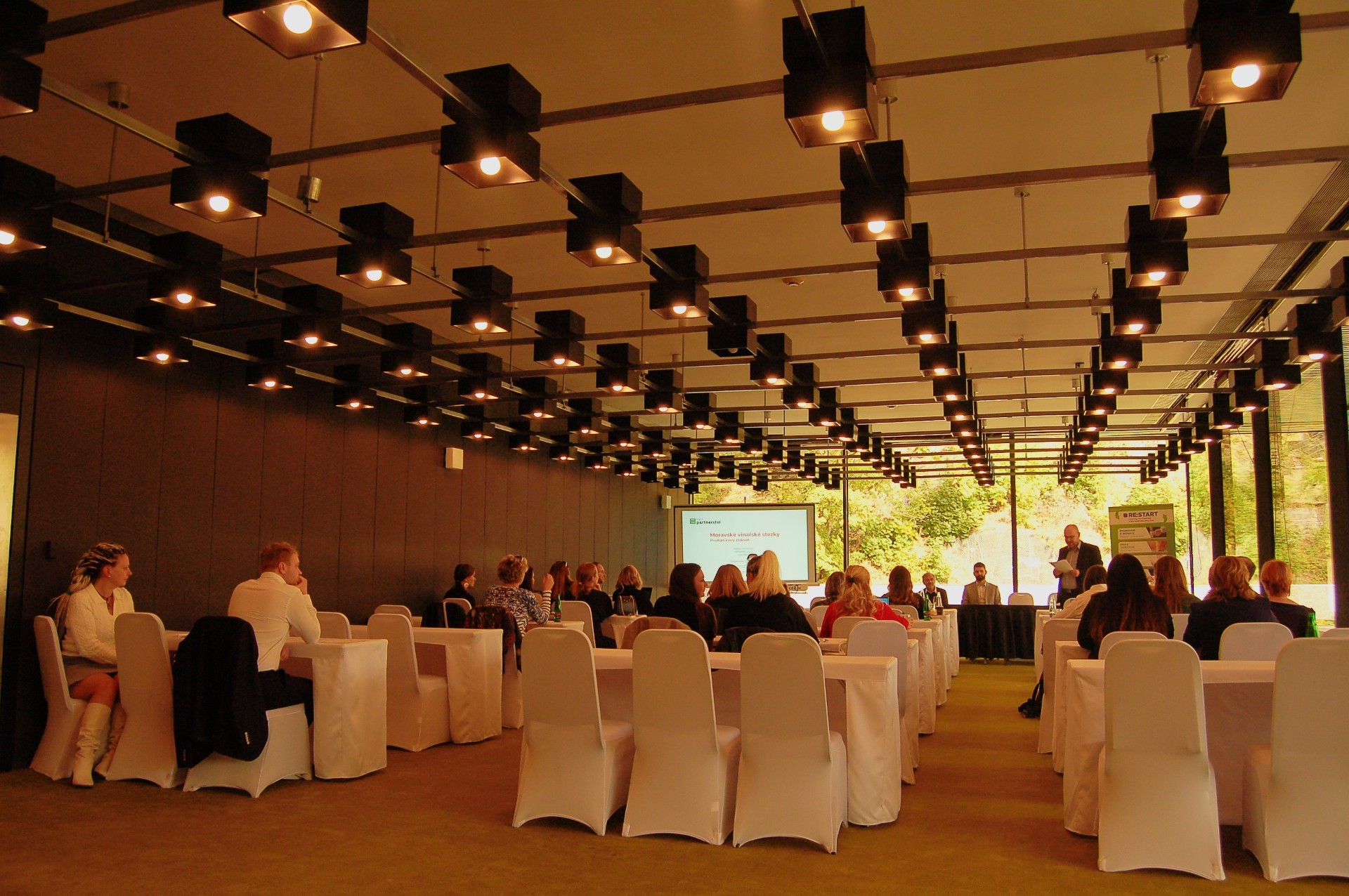 V Karlových Varech proběhl přenos dobré praxe ke Strategii RE:START