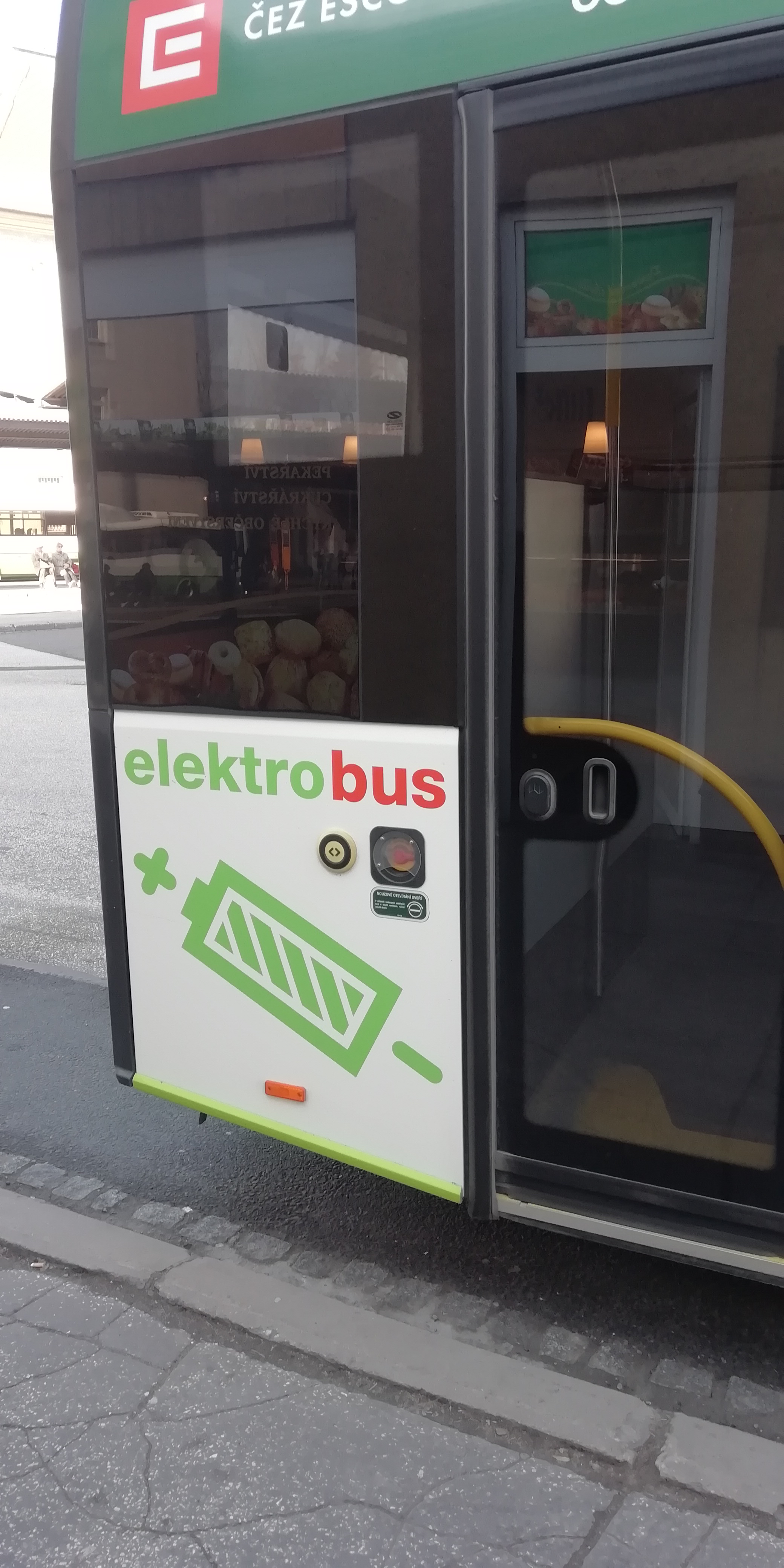 NÁKUP MĚSTSKÝCH NÍZKOPODLAŽNÍCH BATERIOVÝCH AUTOBUSŮ PRO ARRIVA MORAVA