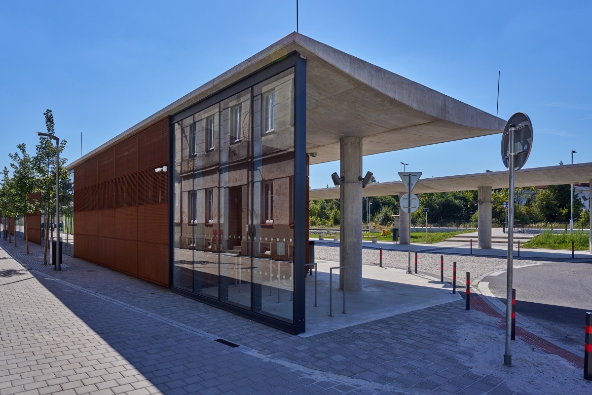 Autobusový terminál Heřmanův Městec