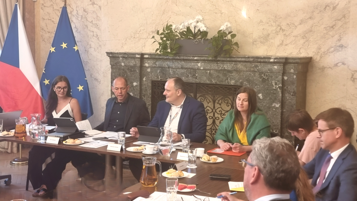 Méně peněz z EU, více odpovědnosti. Česko plánuje, kam investovat po roce 2027